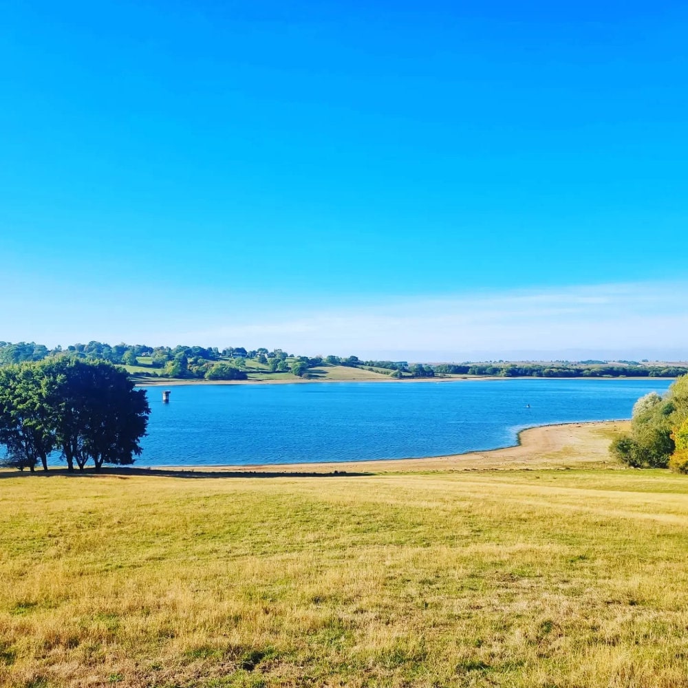 Rural Businesses to the Rescue The Hub and Spoke